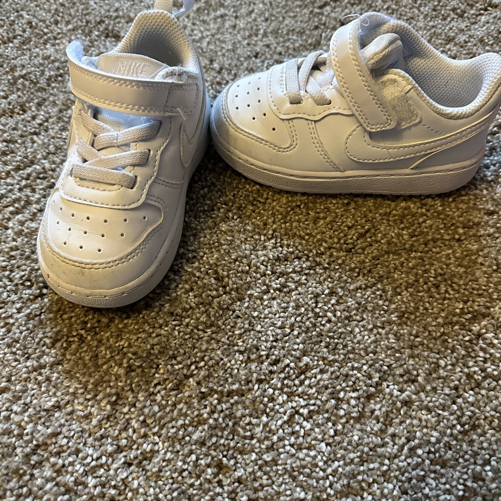 Nike White Kids Shoes